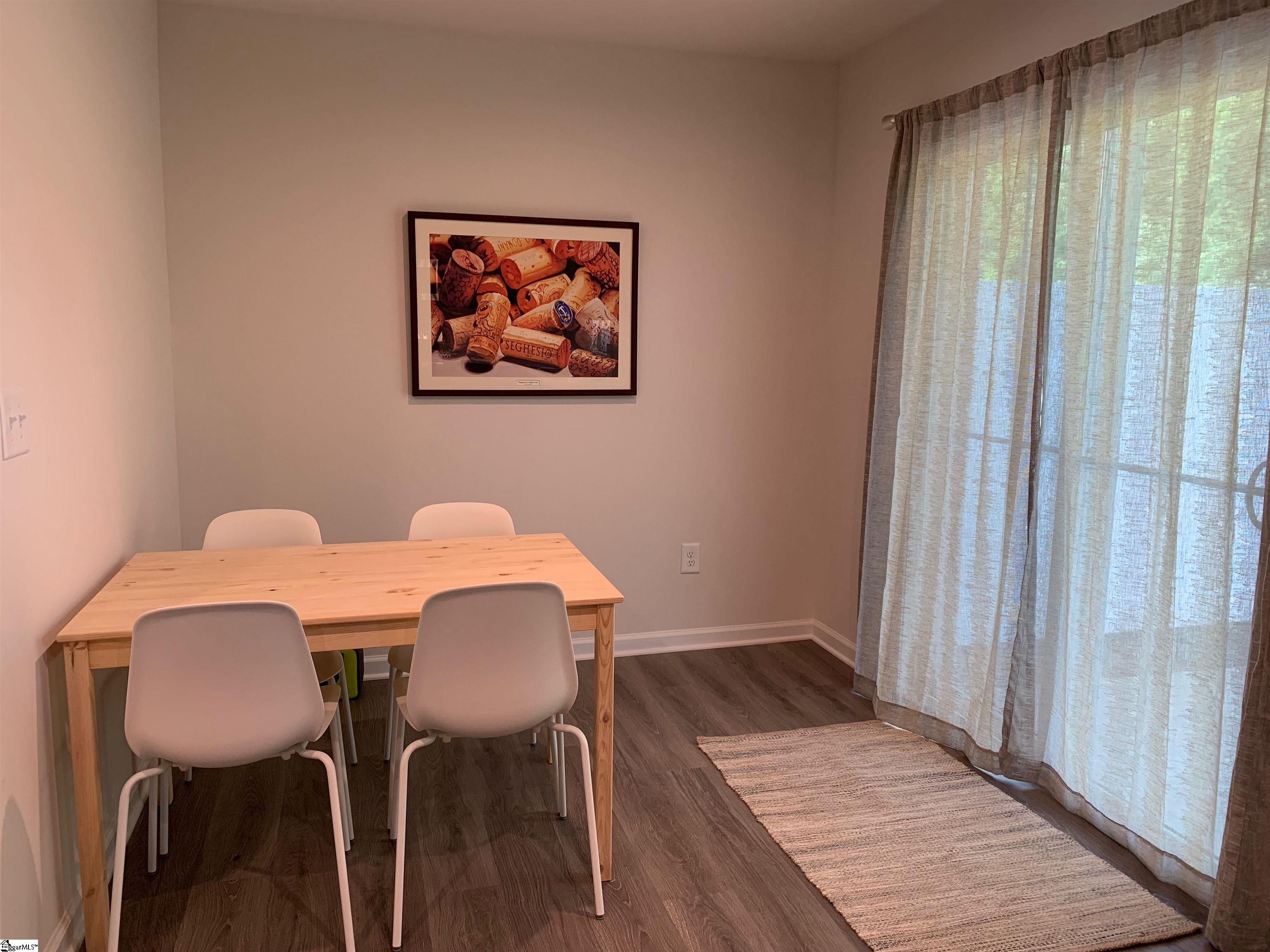 Greenville, South Carolina 29617, United States, 3 Bedrooms Bedrooms, ,3 BathroomsBathrooms,Residential,Active,216003