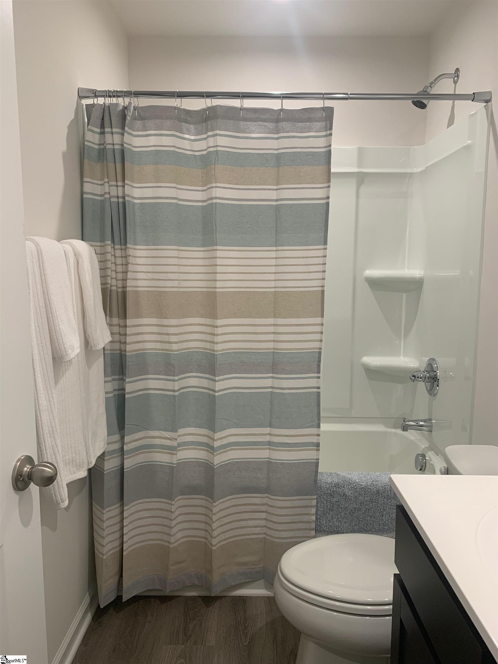 Greenville, South Carolina 29617, United States, 3 Bedrooms Bedrooms, ,3 BathroomsBathrooms,Residential,Active,216003