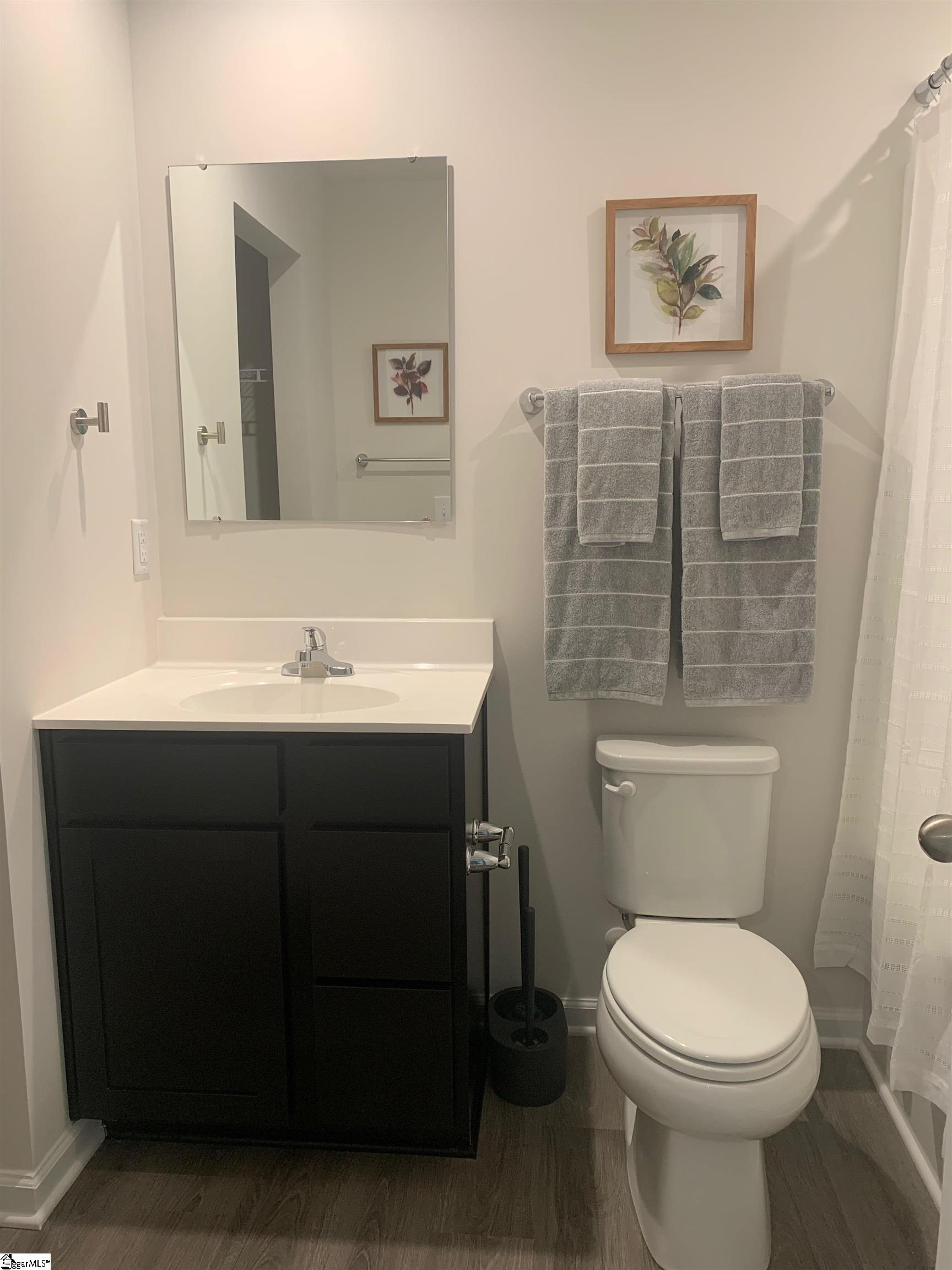 Greenville, South Carolina 29617, United States, 3 Bedrooms Bedrooms, ,3 BathroomsBathrooms,Residential,Active,216003