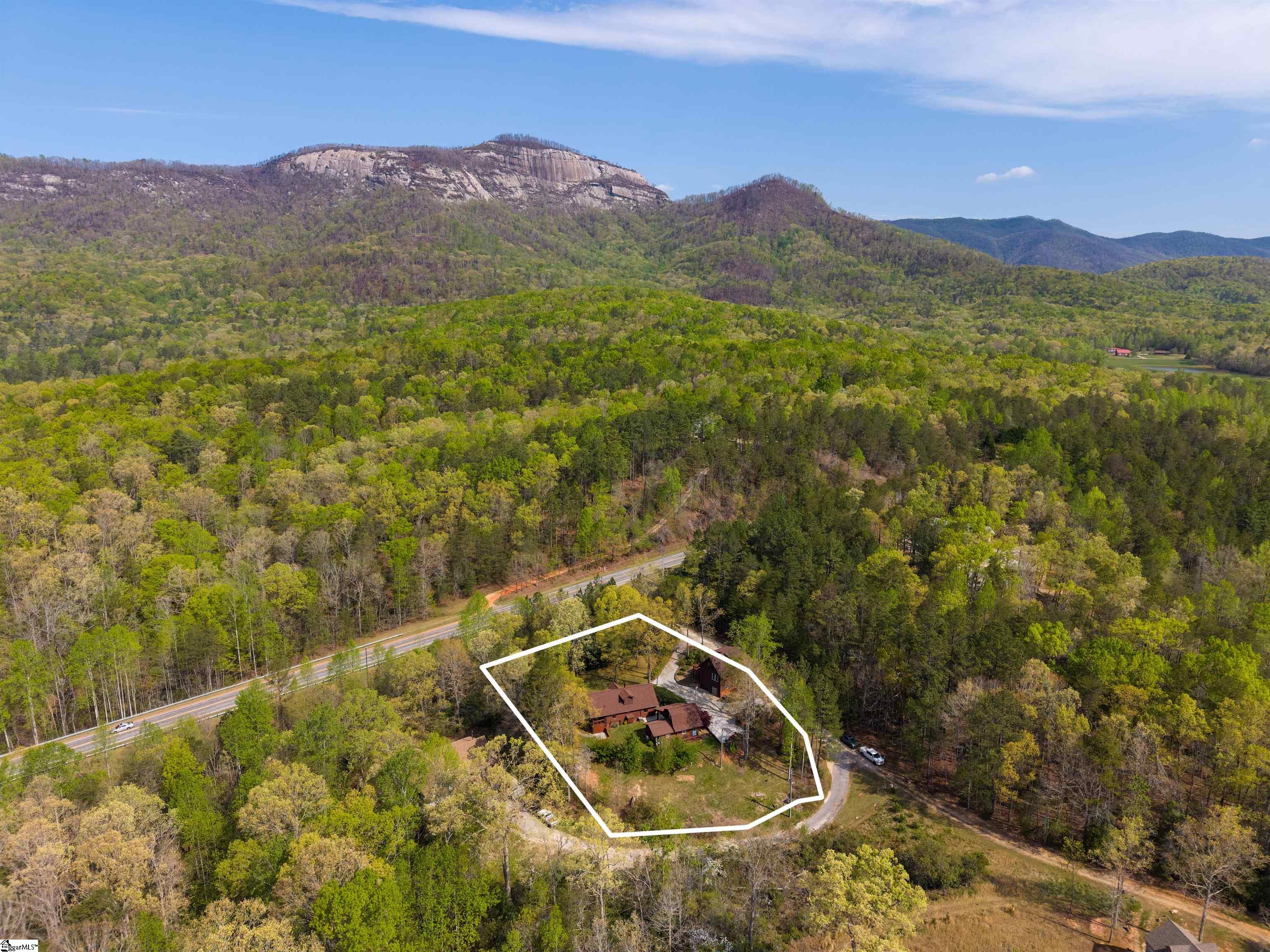 106 Hiawatha Trail