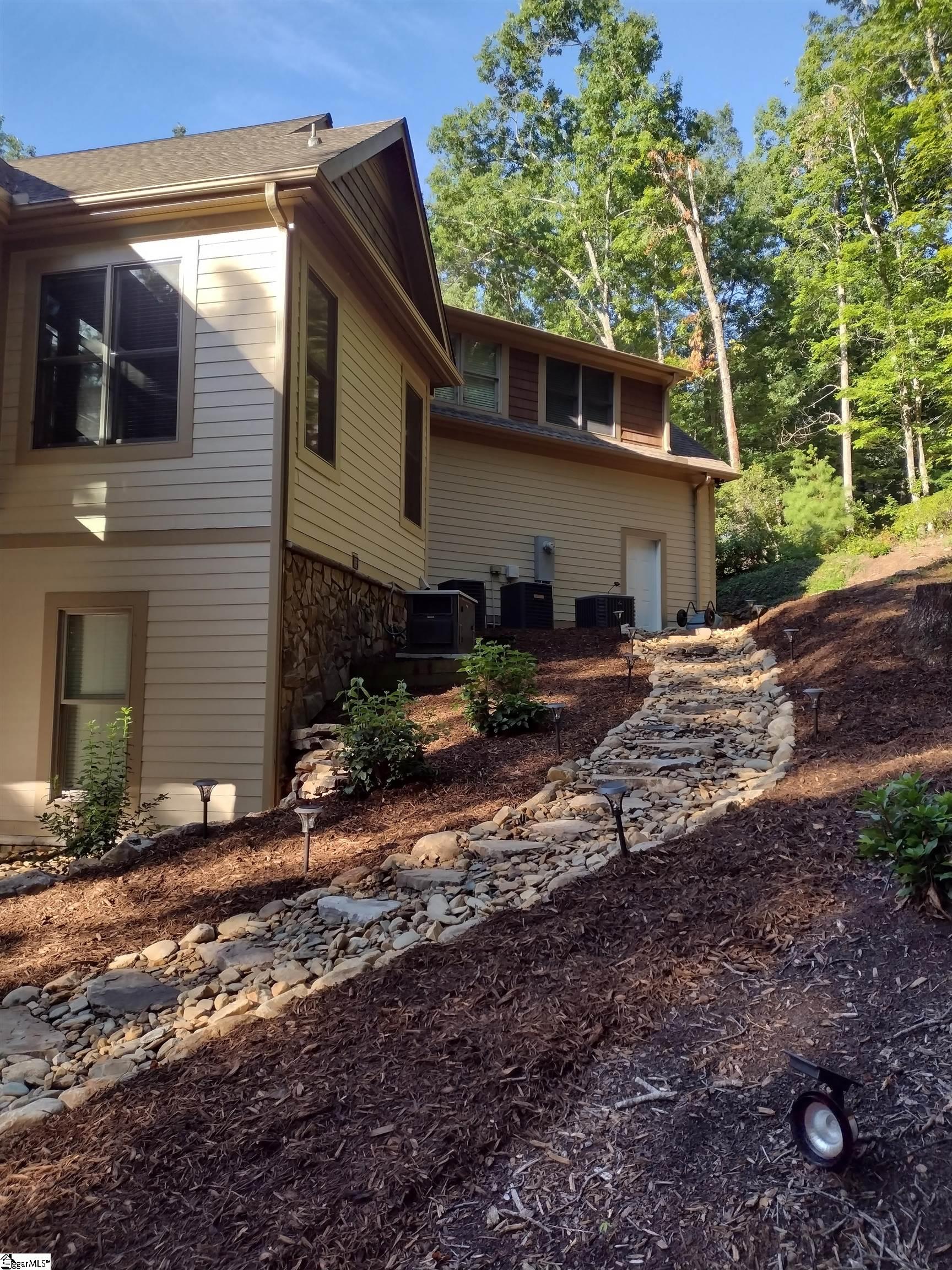 2 Autumn Oak Way