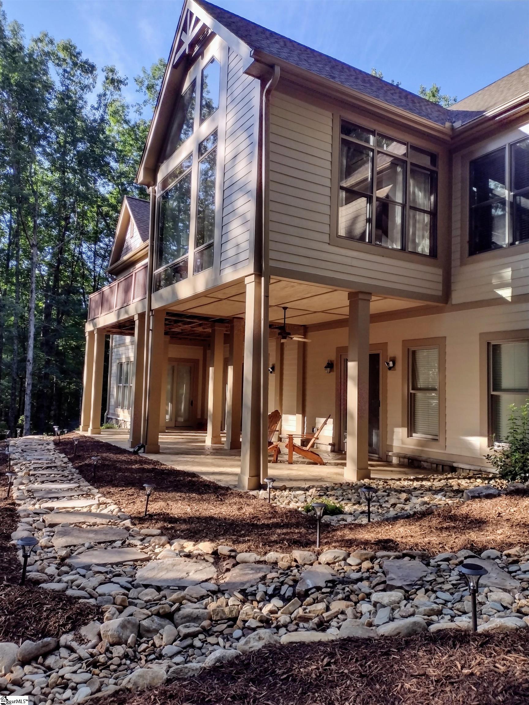 2 Autumn Oak Way