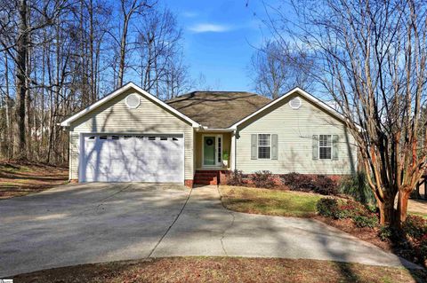 Photo of 151 E Mountain Creek Road, Greenville, SC 29609 (MLS # 1581348)