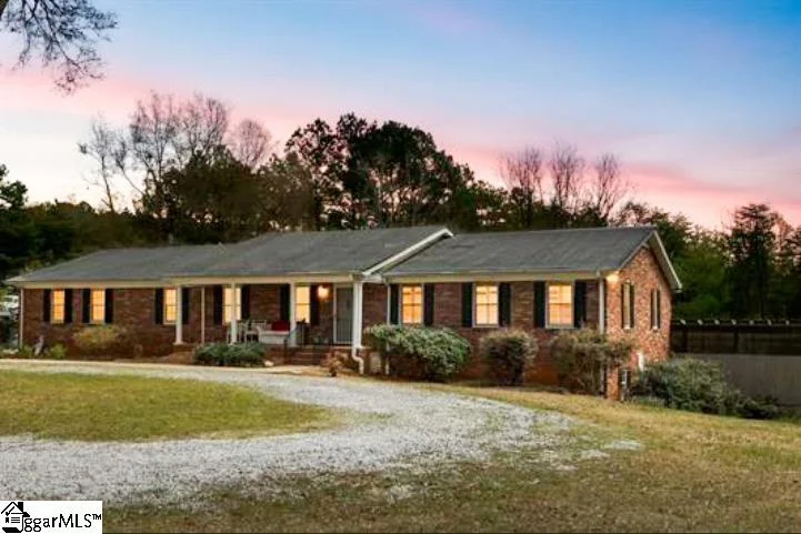 250 Thompson Road