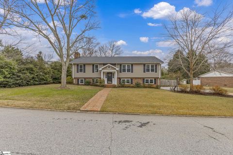 13 Cunningham Circle Taylors SC 29687