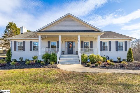 Photo of 200 Poore Road, Piedmont, SC 29673 (MLS # 1582289)