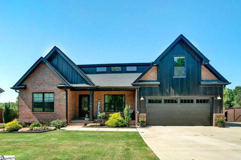 198 Barnett Road Campobello SC 29322