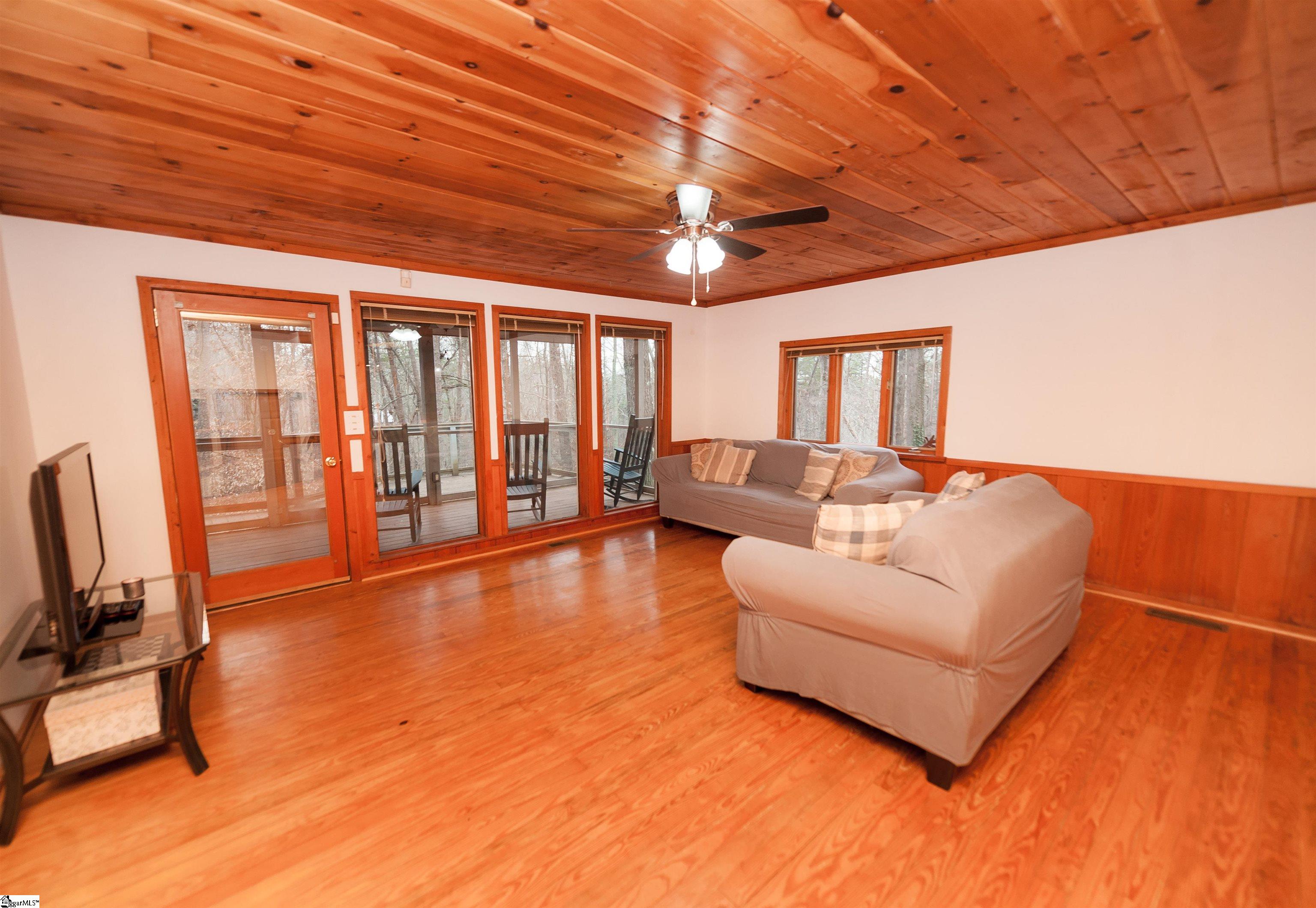 825 Daylilly Drive