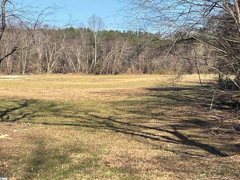 A home in Landrum