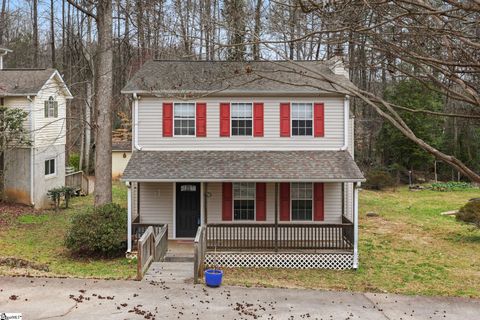 Photo of 1301 Winding Way, Taylors, SC 29687 (MLS # 1583734)