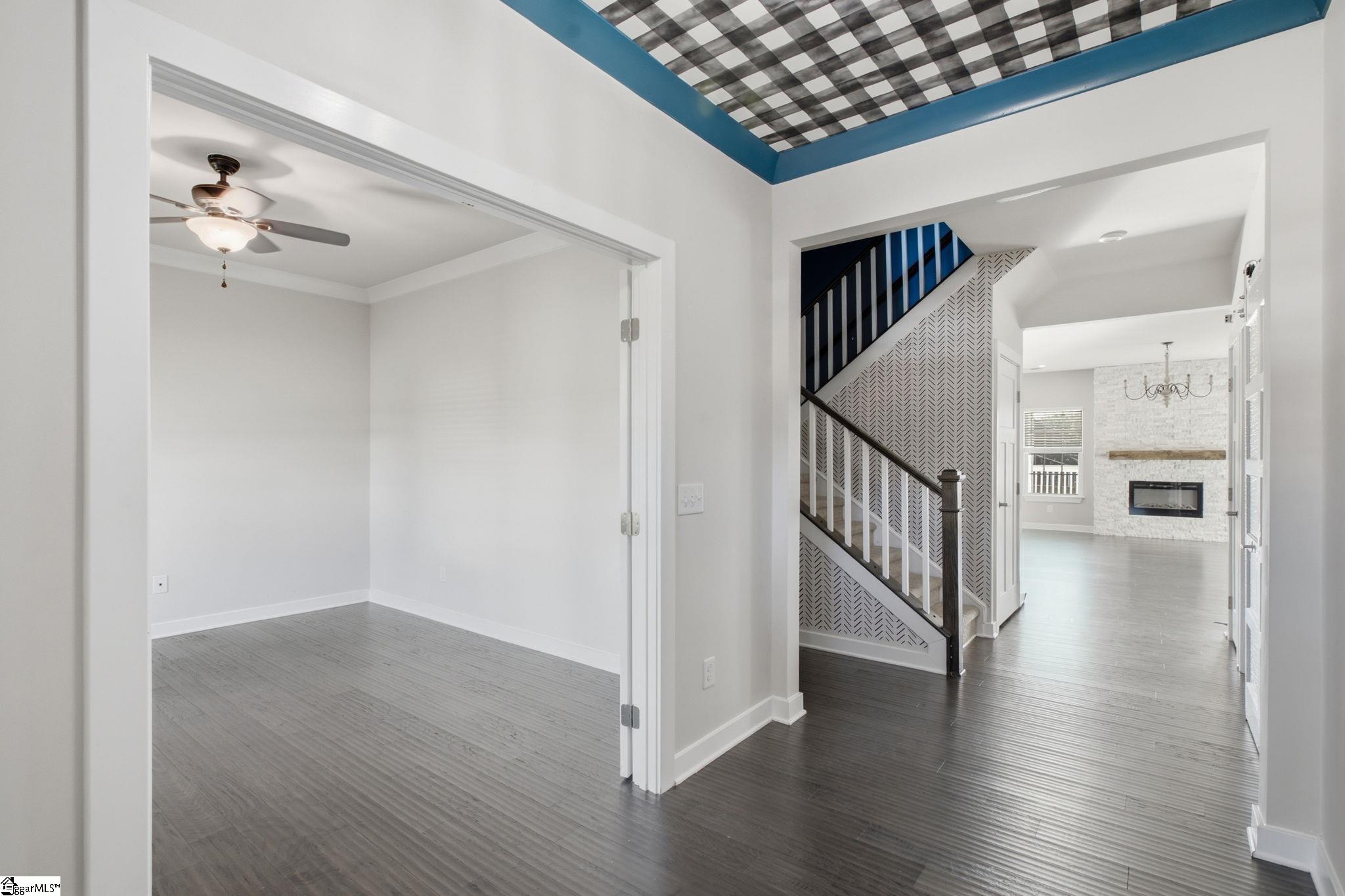 216 Edwin Ellis Drive