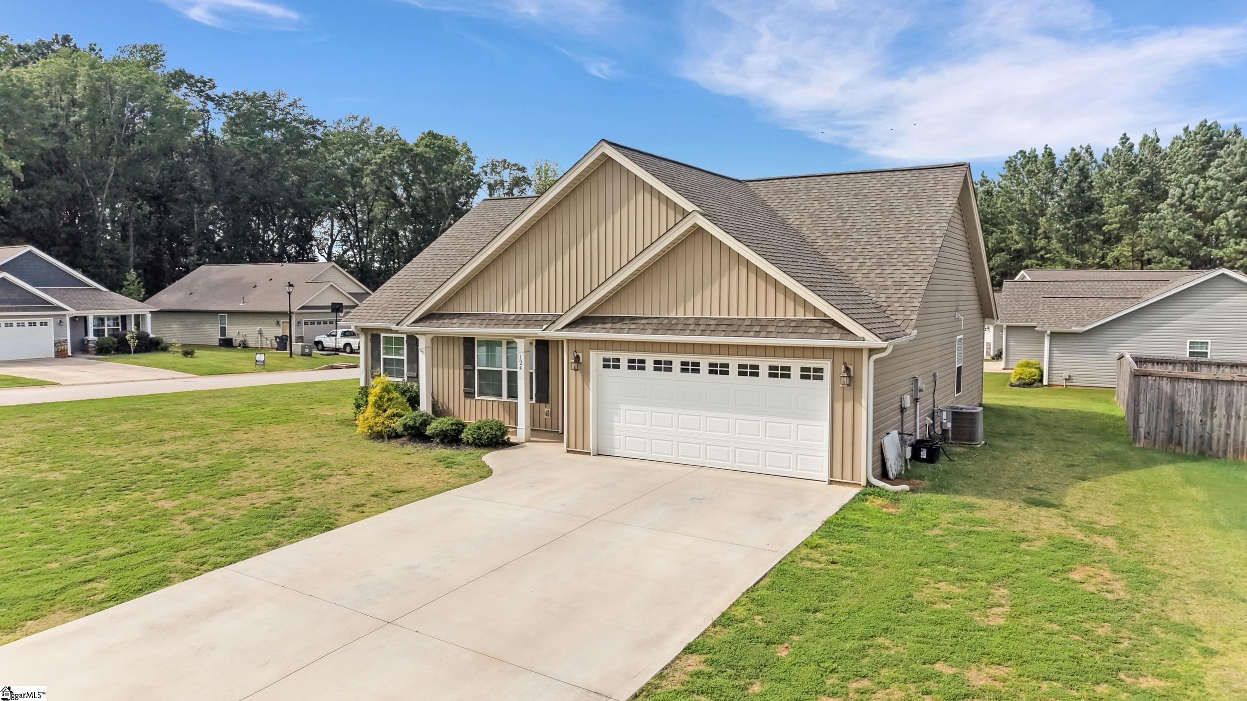 124 Lily Way