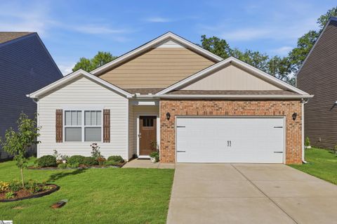 Photo of 841 Honeybush Drive, Lyman, SC 29365 (MLS # 1595061)