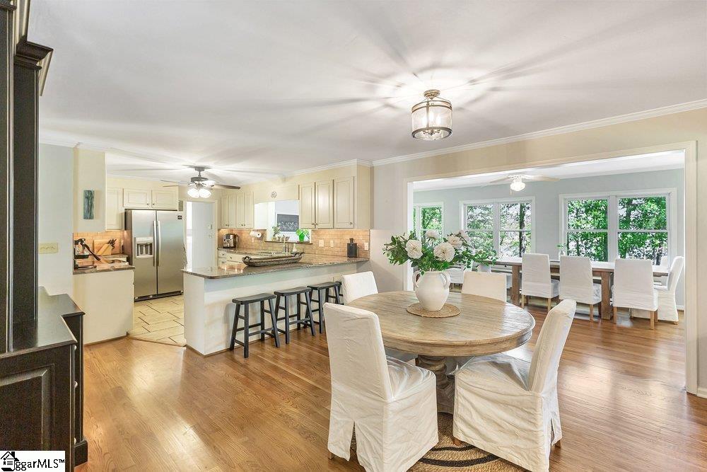 Anderson, South Carolina, 29625, United States, 5 Bedrooms Bedrooms, ,4 BathroomsBathrooms,Residential,Active,2045678