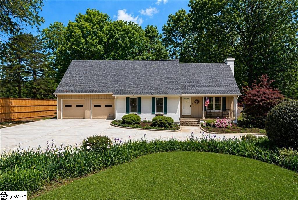 Anderson, South Carolina, 29625, United States, 5 Bedrooms Bedrooms, ,4 BathroomsBathrooms,Residential,Active,2045678