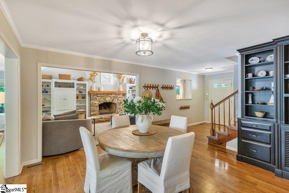 Anderson, South Carolina, 29625, United States, 5 Bedrooms Bedrooms, ,4 BathroomsBathrooms,Residential,Active,2045678