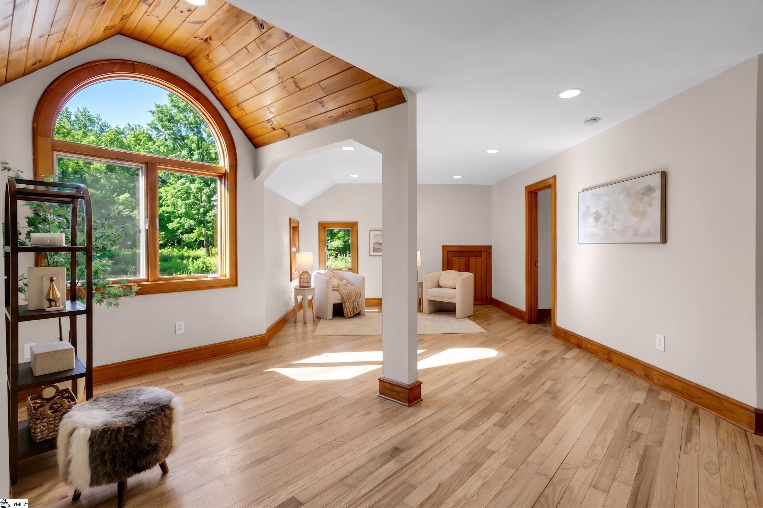 Campobello, South Carolina, 29322, United States, 4 Bedrooms Bedrooms, ,5 BathroomsBathrooms,Residential,Active,2019495