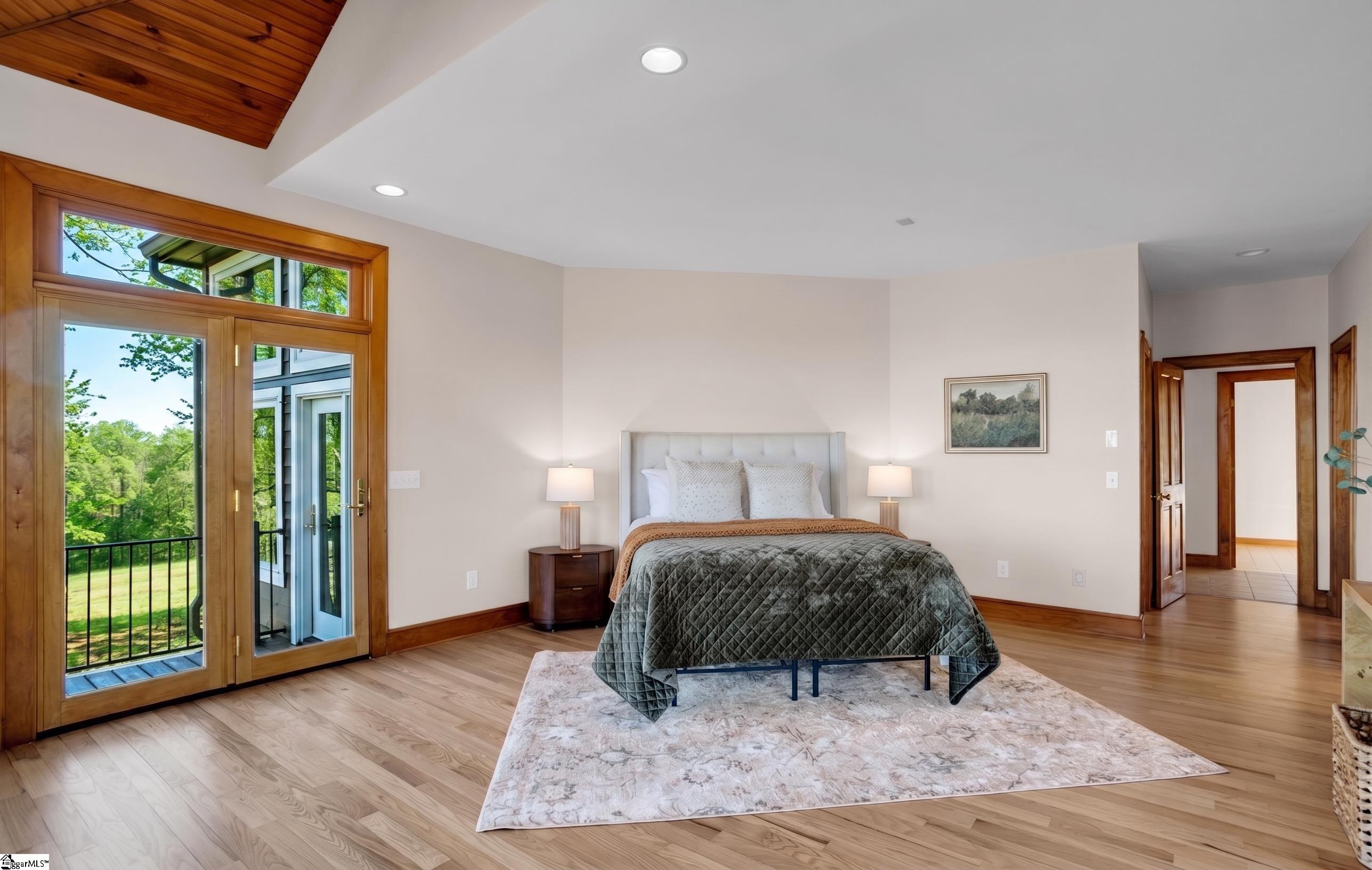 Campobello, South Carolina, 29322, United States, 4 Bedrooms Bedrooms, ,5 BathroomsBathrooms,Residential,Active,2019495