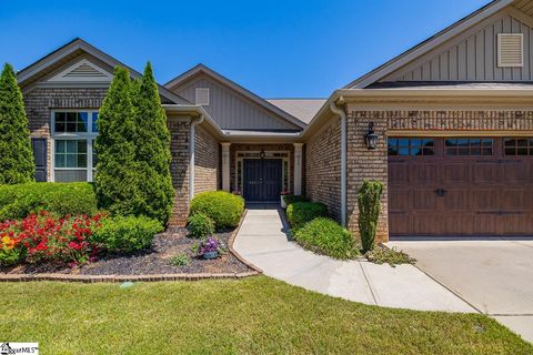 Photo of 241 Evansdale Way, Simpsonville, SC 29680 (MLS # 1591956)