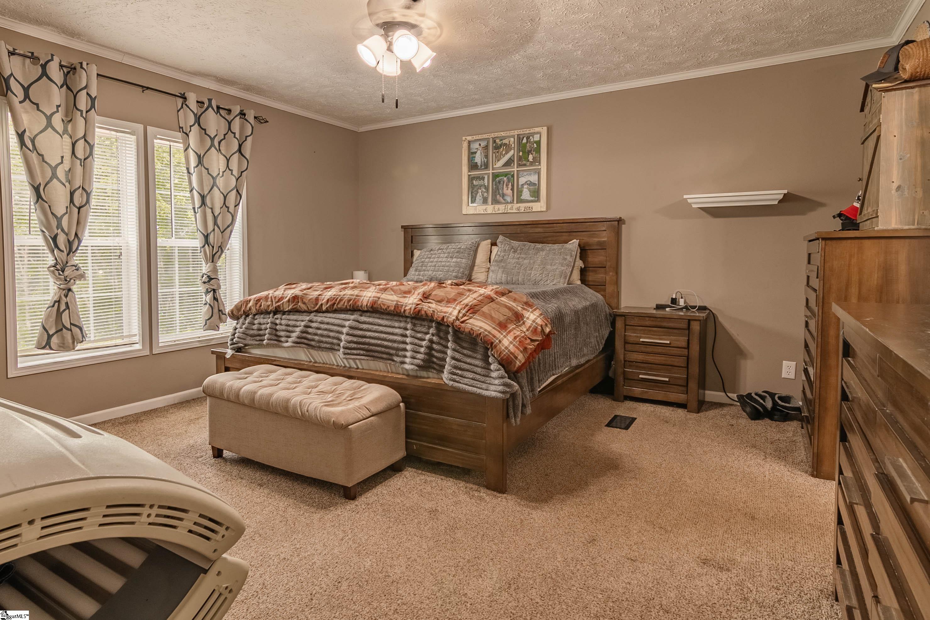 Travelers Rest, South Carolina 29690, United States, 5 Bedrooms Bedrooms, ,3 BathroomsBathrooms,Residential,Active,147009