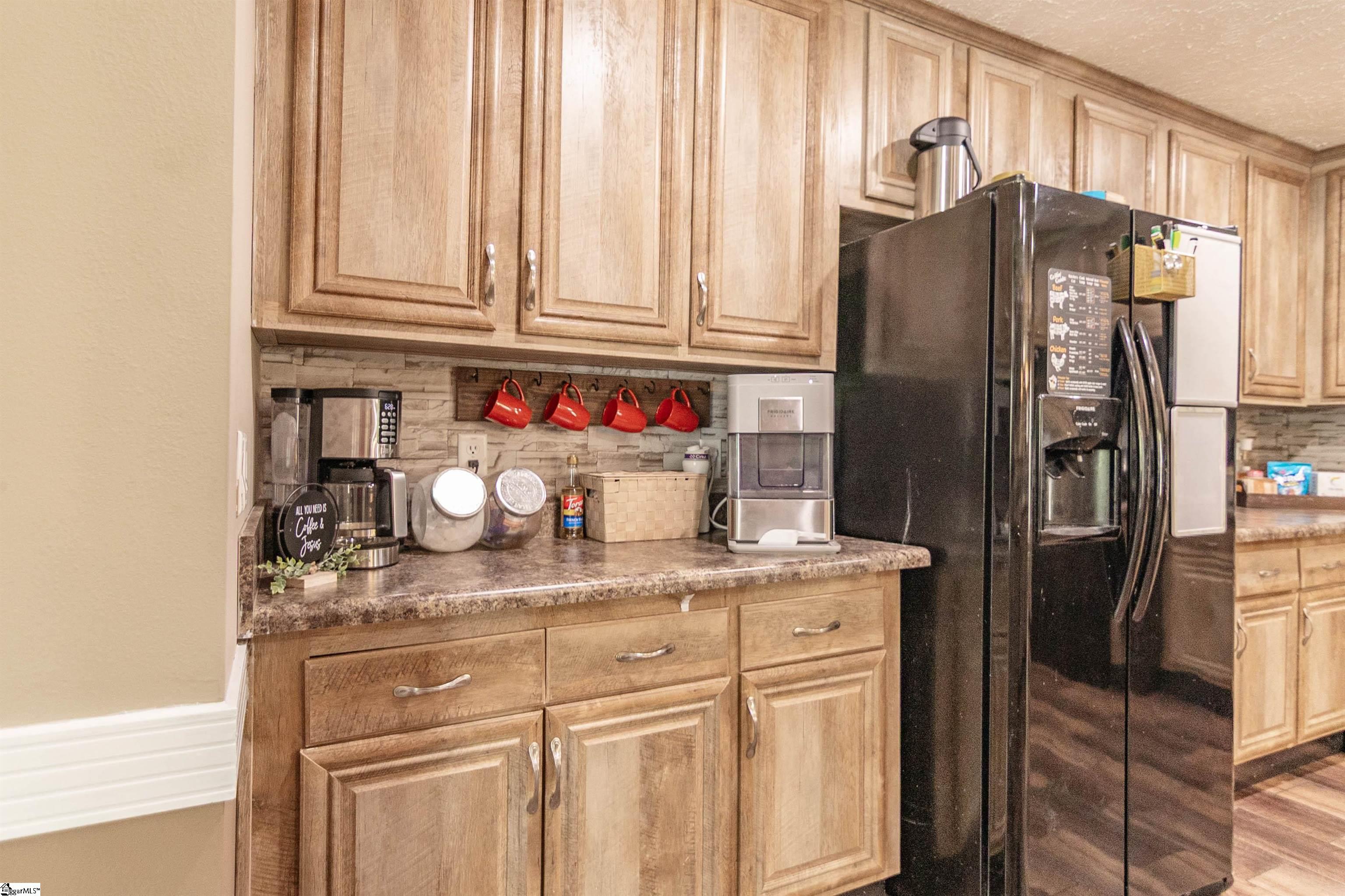 Travelers Rest, South Carolina 29690, United States, 5 Bedrooms Bedrooms, ,3 BathroomsBathrooms,Residential,Active,147009