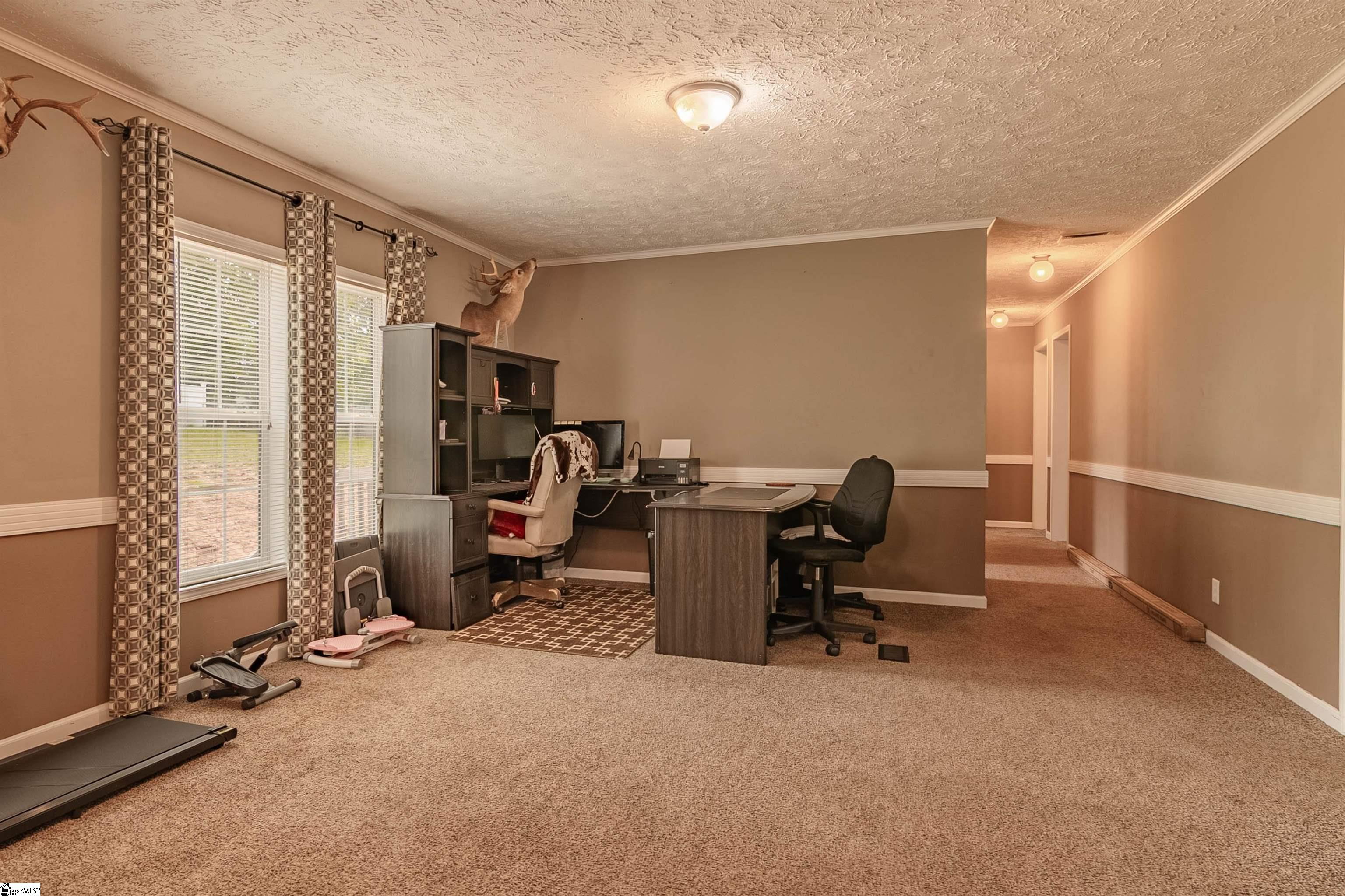 Travelers Rest, South Carolina 29690, United States, 5 Bedrooms Bedrooms, ,3 BathroomsBathrooms,Residential,Active,147009