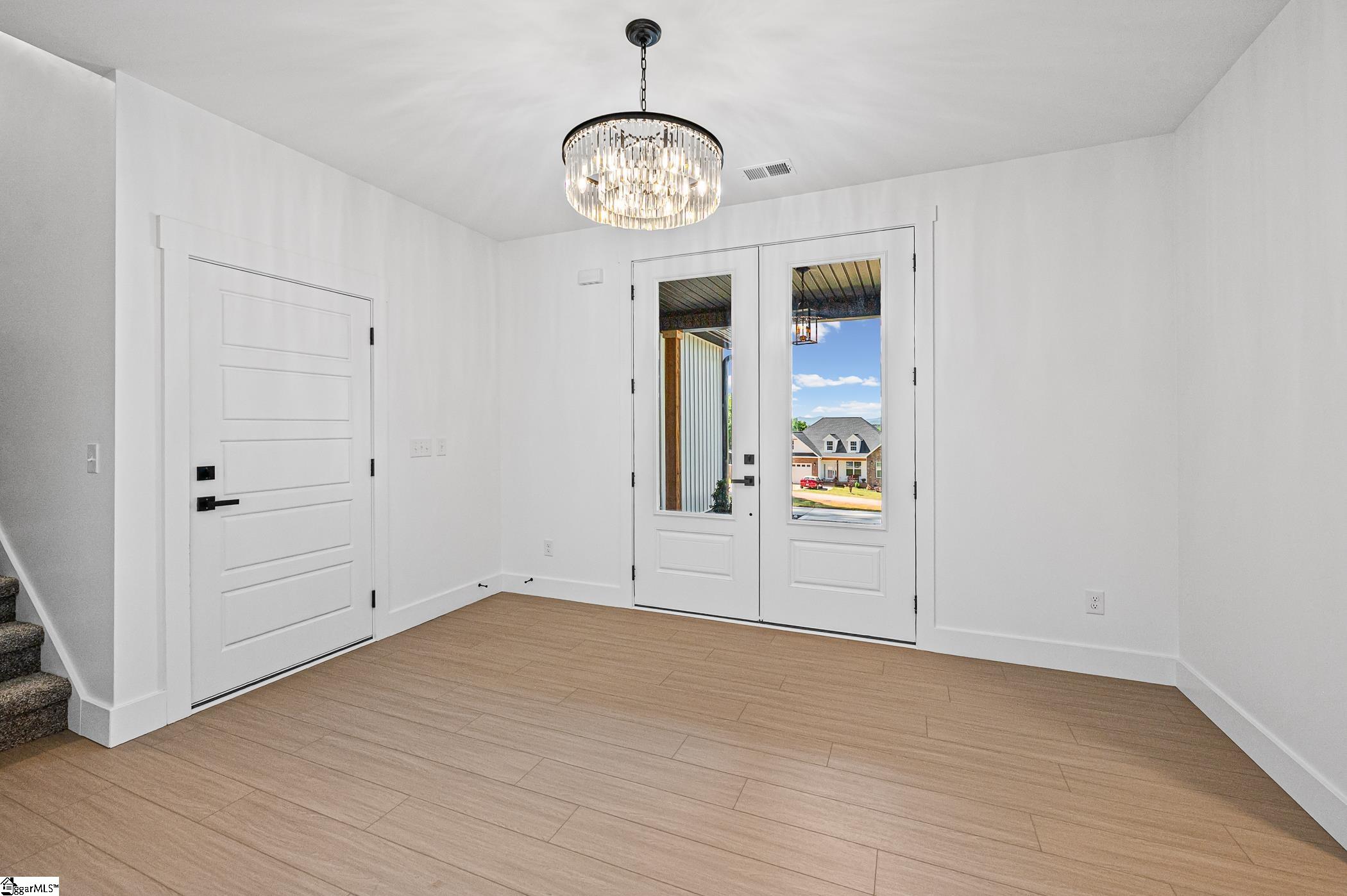329 Wall Street