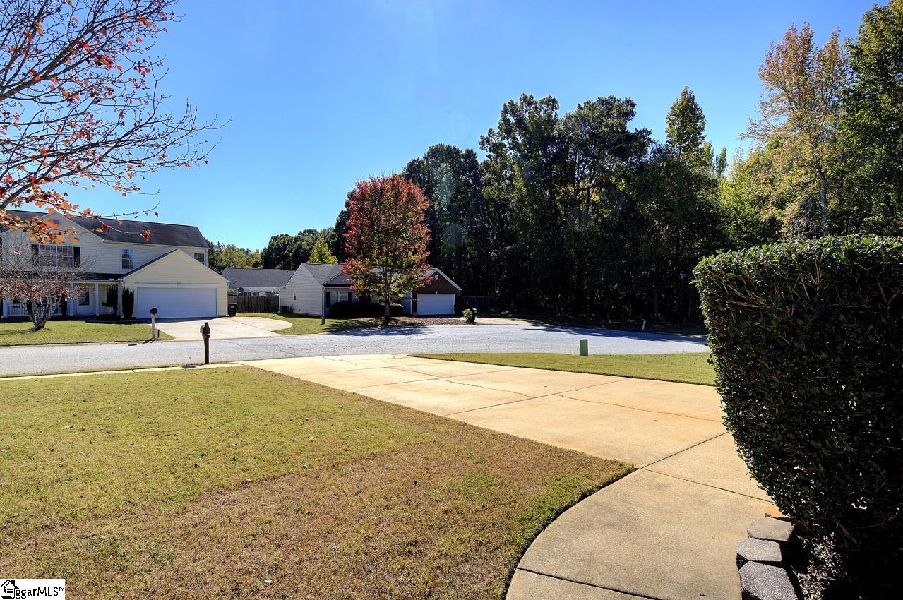 Real Estate Search 2 210 Parkgate Court
