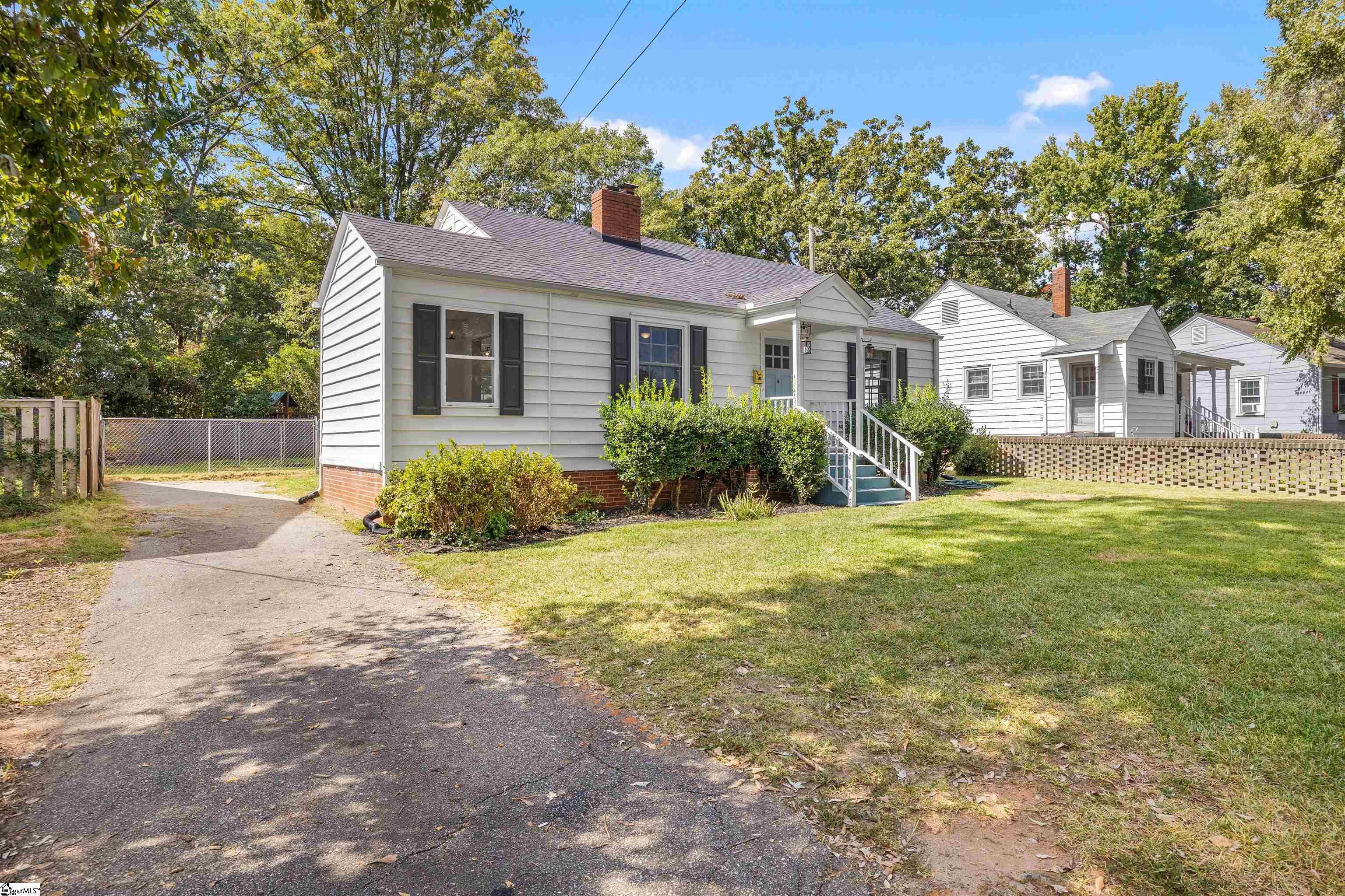 14 Tabor Street