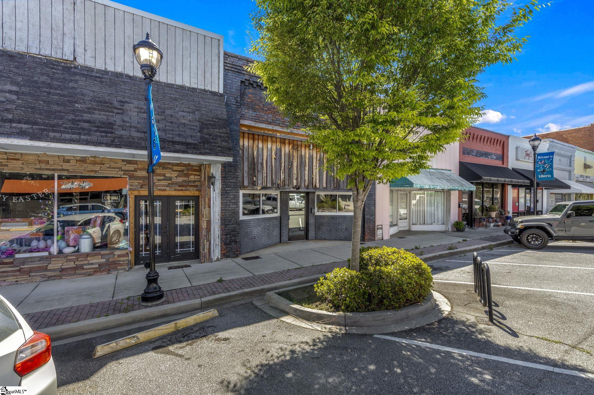 19 S Commerce Street