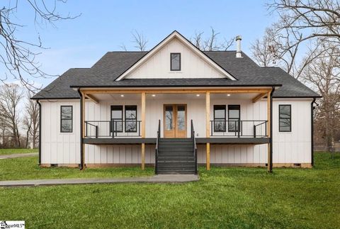 625 Sullens Road Campobello SC 29322