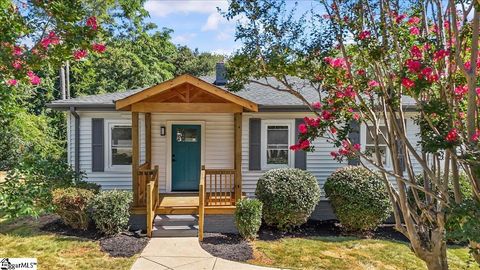 Photo of 111 Tuskegee Avenue, Greenville, SC 29607 (MLS # 1580674)