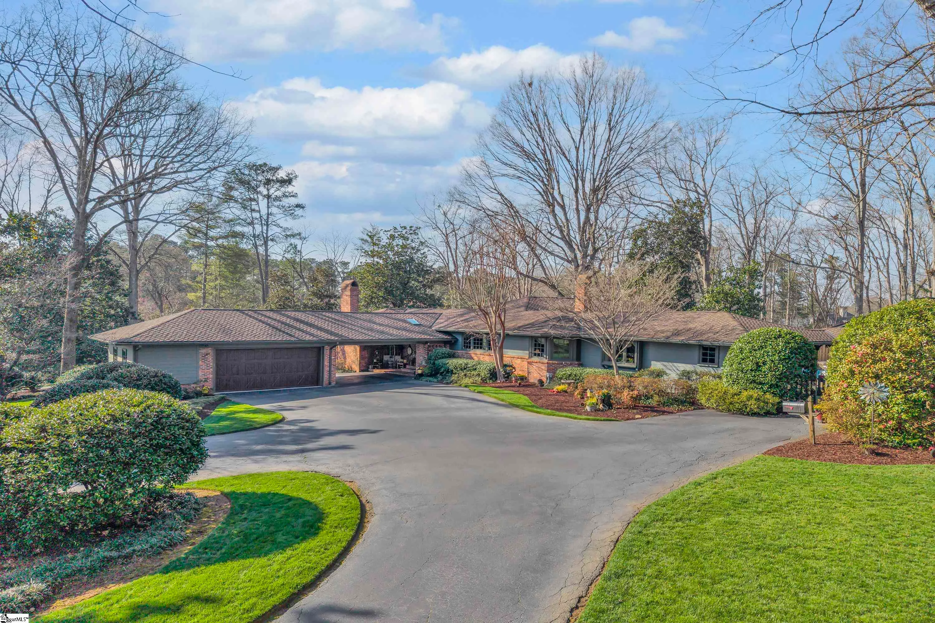121 Montgomery Drive
