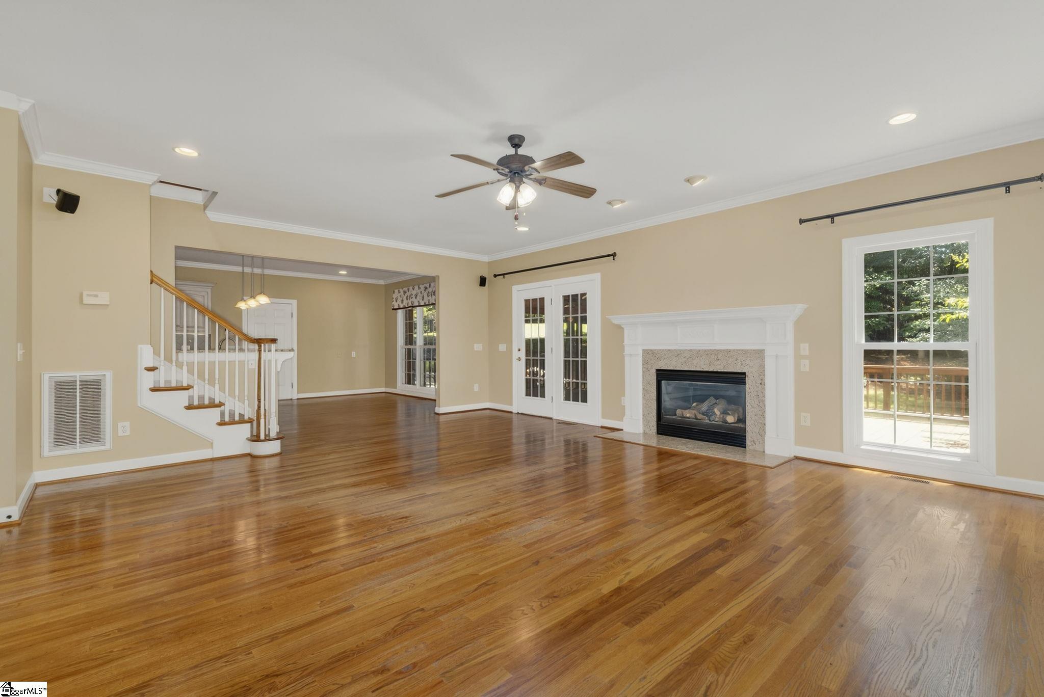16 Woods Edge Court