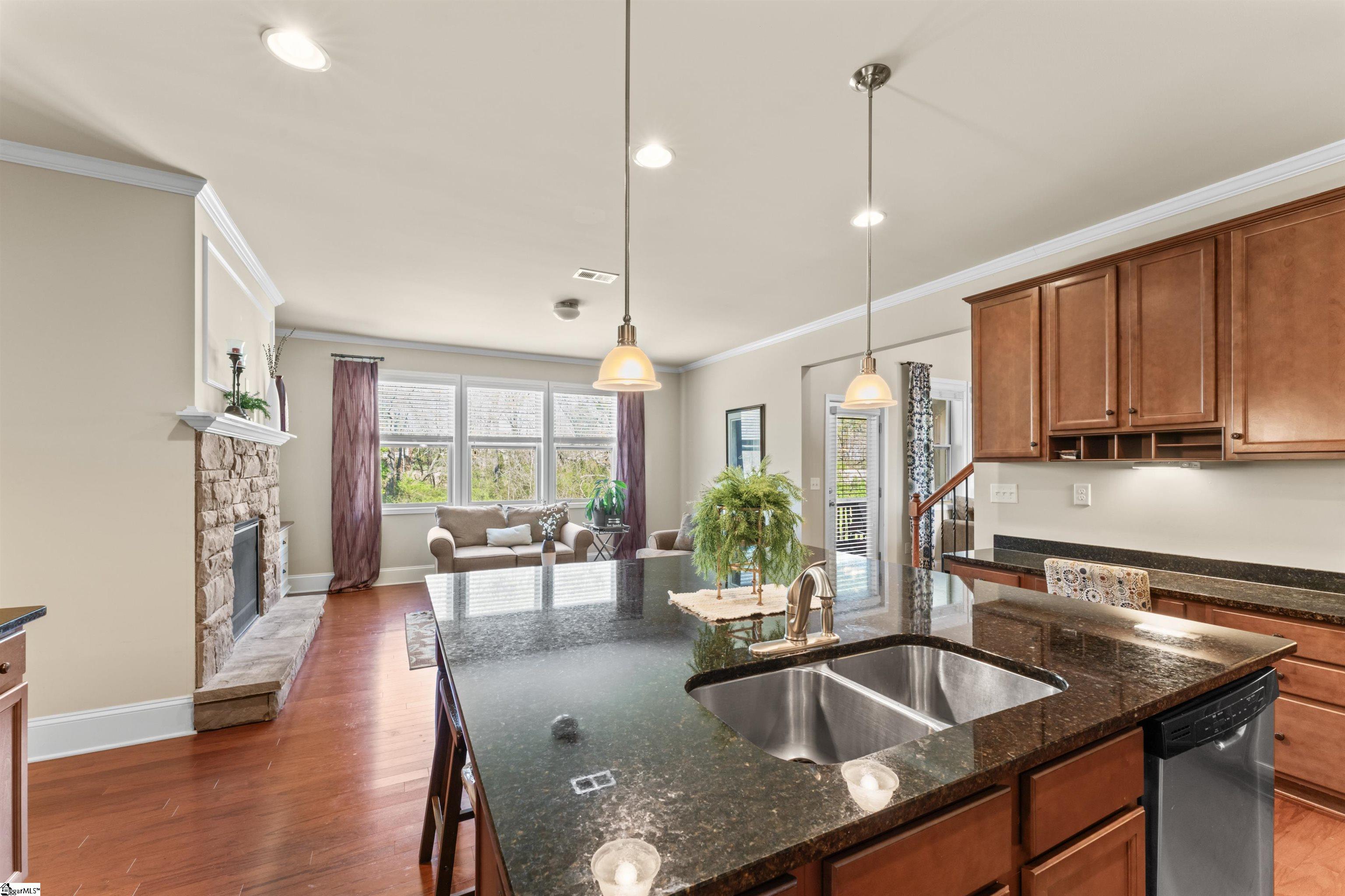 Belton, South Carolina 29627, United States, 4 Bedrooms Bedrooms, ,4 BathroomsBathrooms,Residential,Active,98373