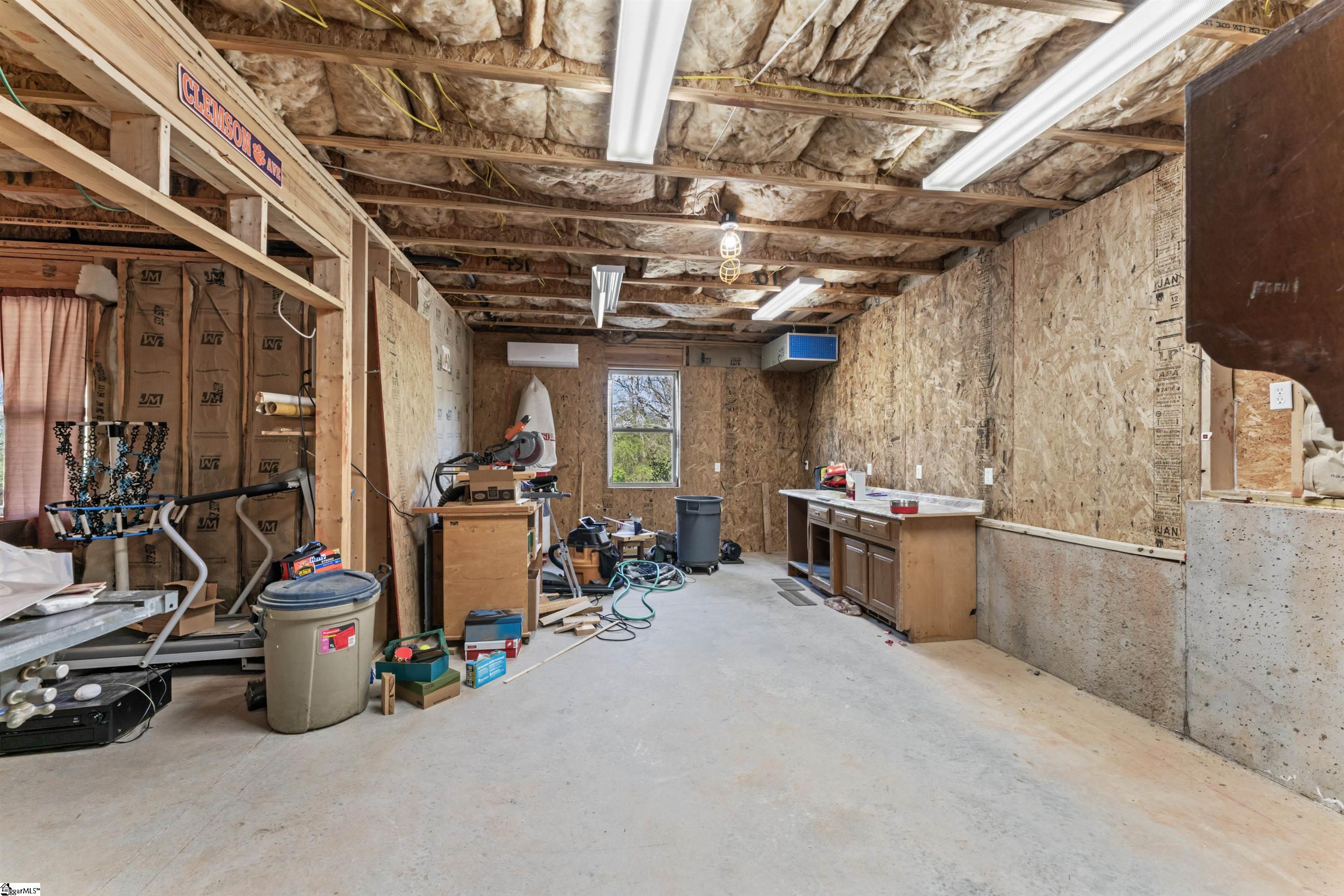 Belton, South Carolina 29627, United States, 4 Bedrooms Bedrooms, ,4 BathroomsBathrooms,Residential,Active,98373