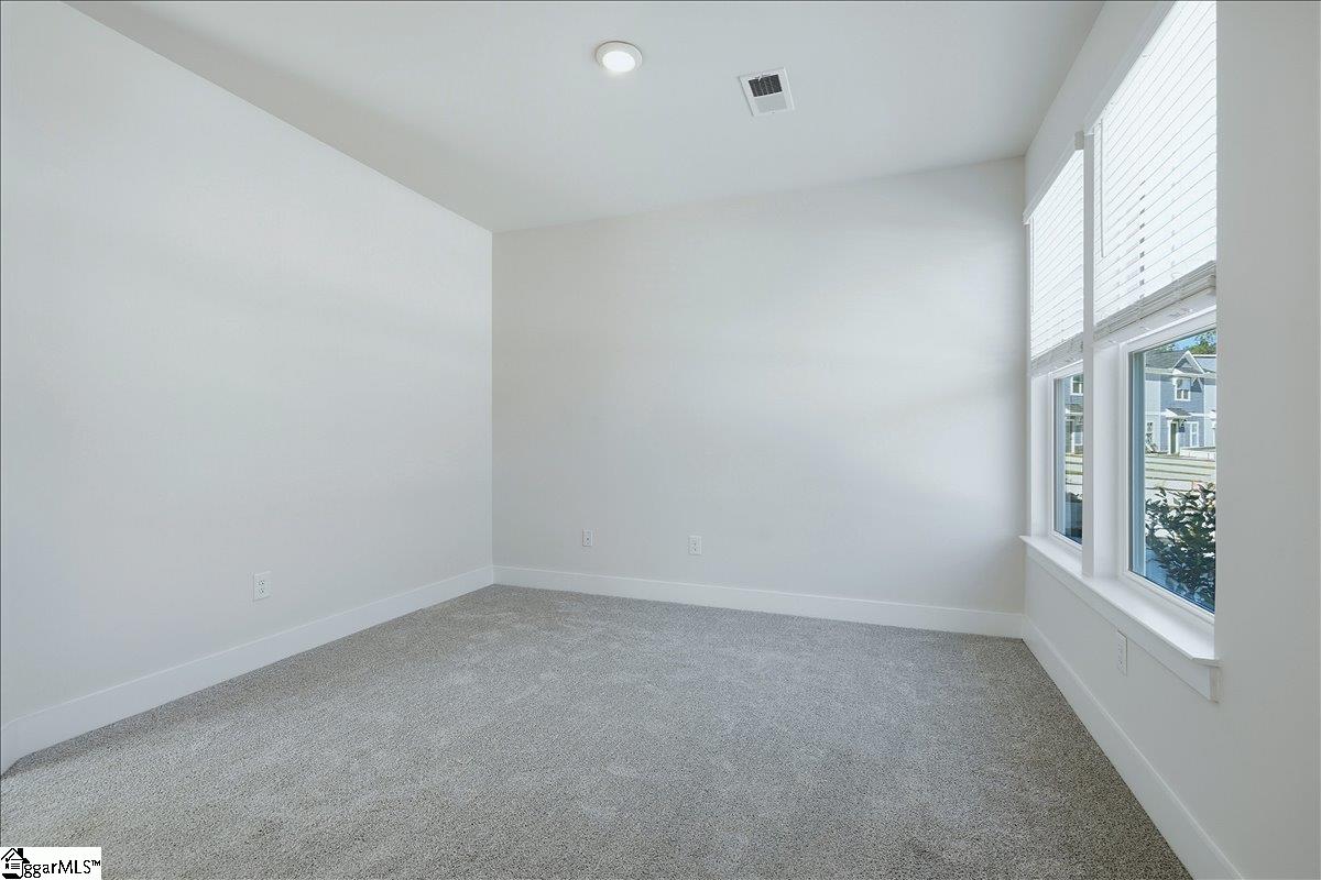 242 Islay Way