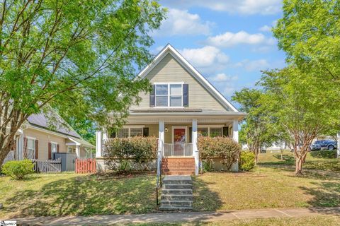 Photo of 113 Aisha Street, Greenville, SC 29607 (MLS # 1589422)