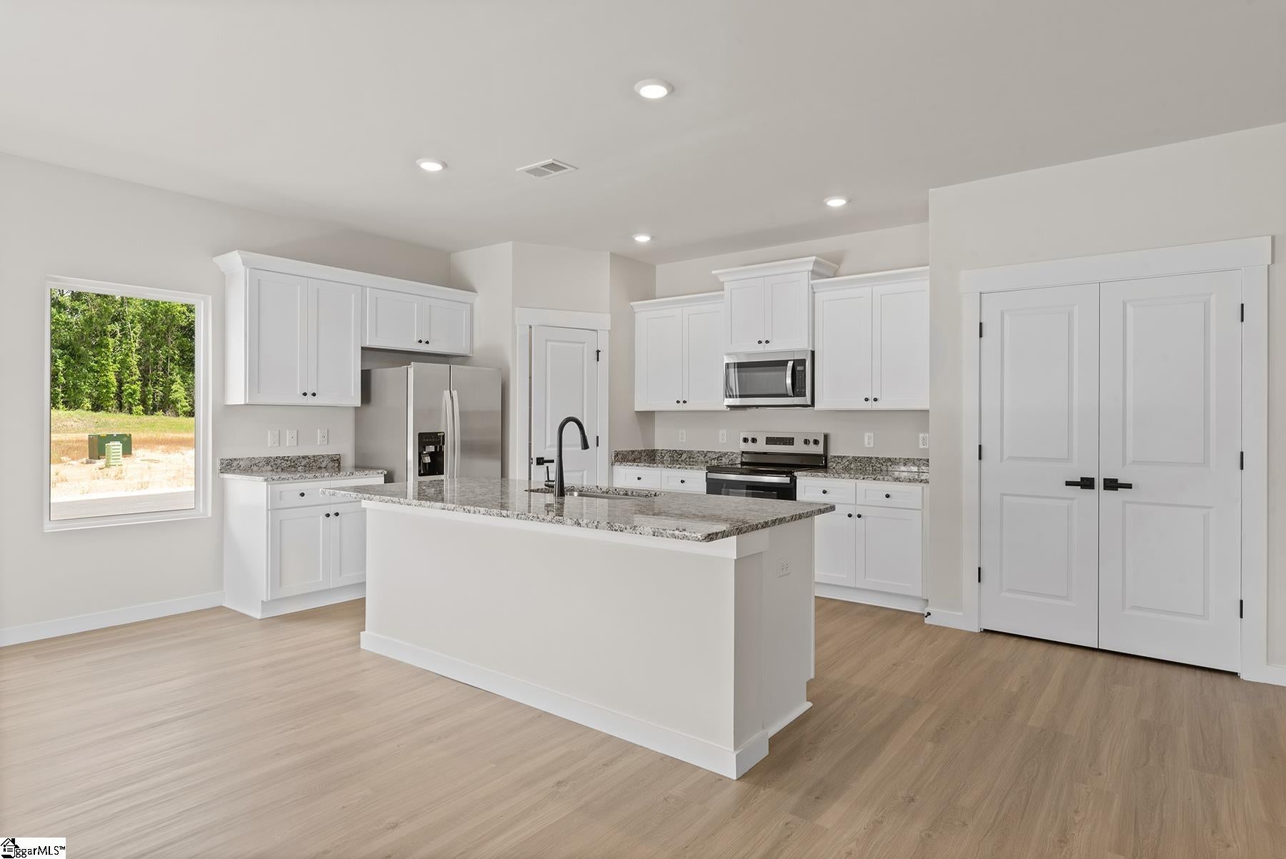 1204 Crested Iris Street
