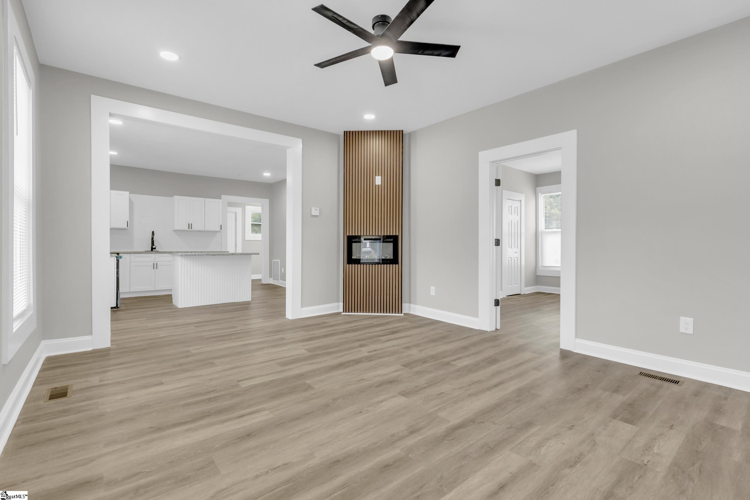 101 Ellison Circle
