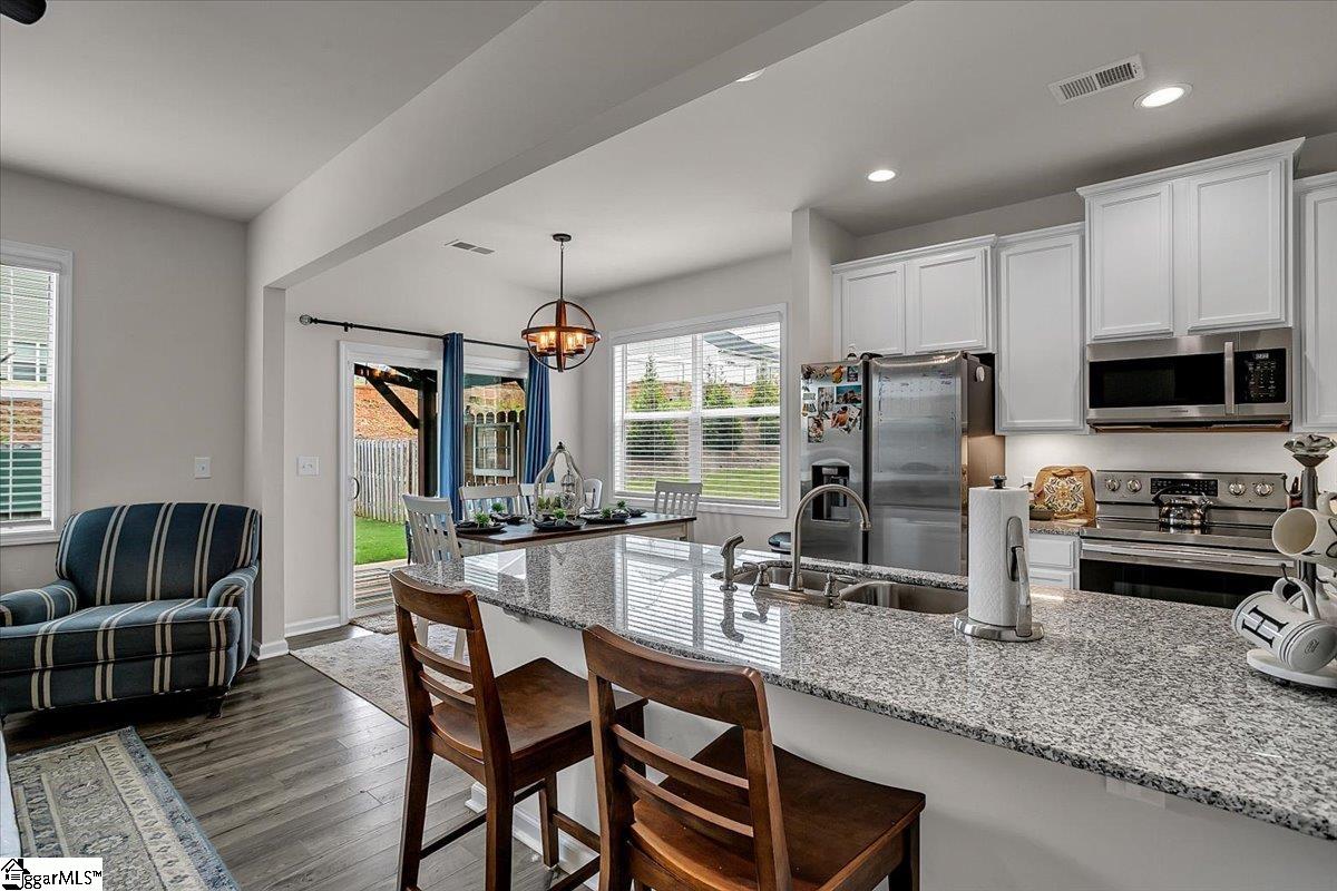 Duncan, South Carolina 29334, United States, 3 Bedrooms Bedrooms, ,3 BathroomsBathrooms,Residential,Active,170021