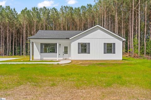 904 Beaverdam Road Williamston SC 29697