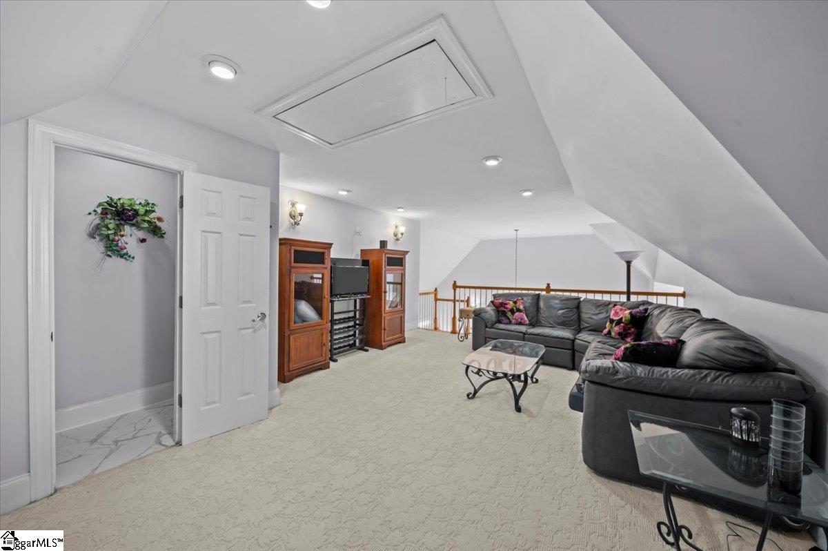 Simpsonville, South Carolina 29681, United States, 3 Bedrooms Bedrooms, ,3 BathroomsBathrooms,Residential,Contingent,183762