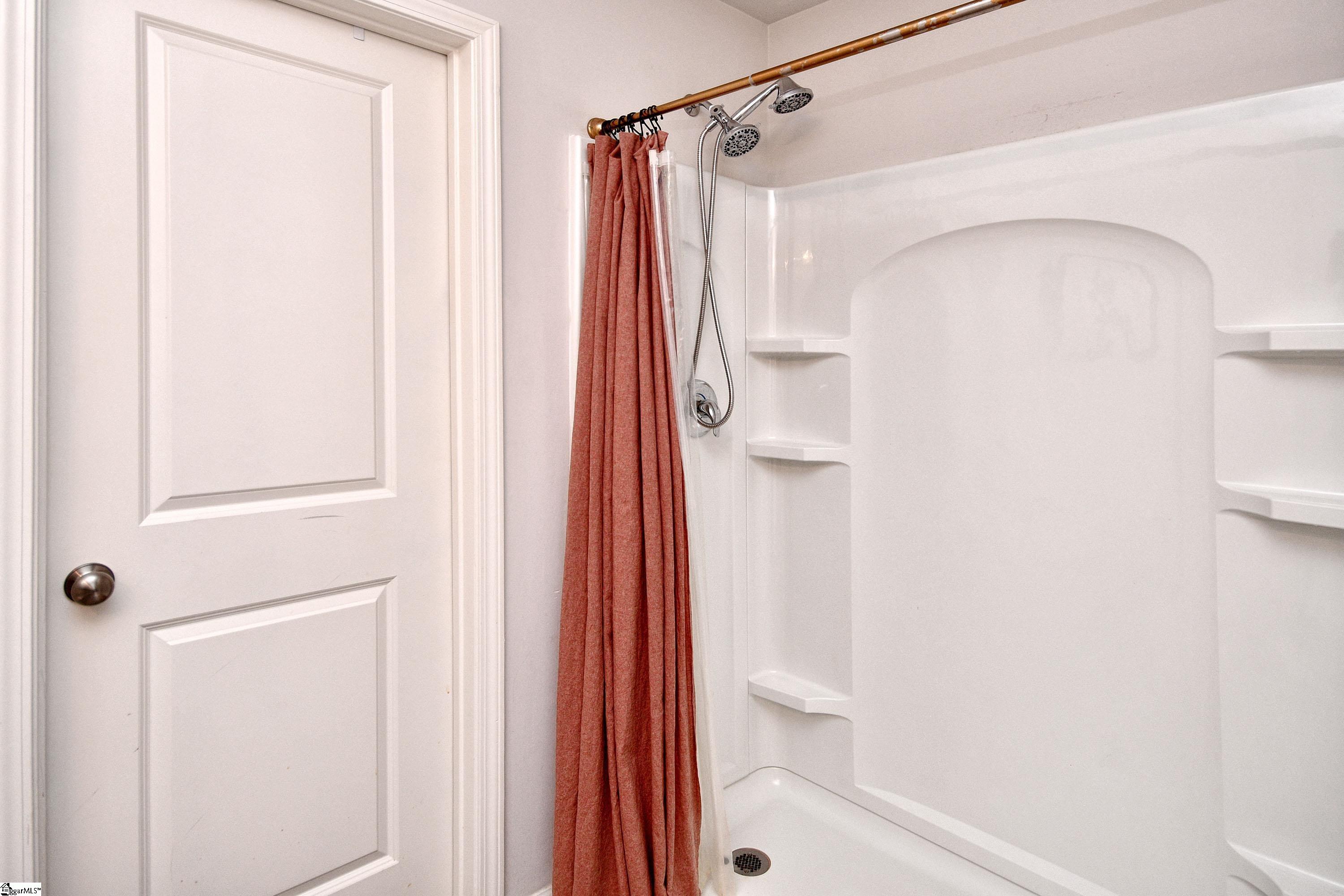 Inman, South Carolina 29349, United States, 4 Bedrooms Bedrooms, ,3 BathroomsBathrooms,Residential,Active,89536