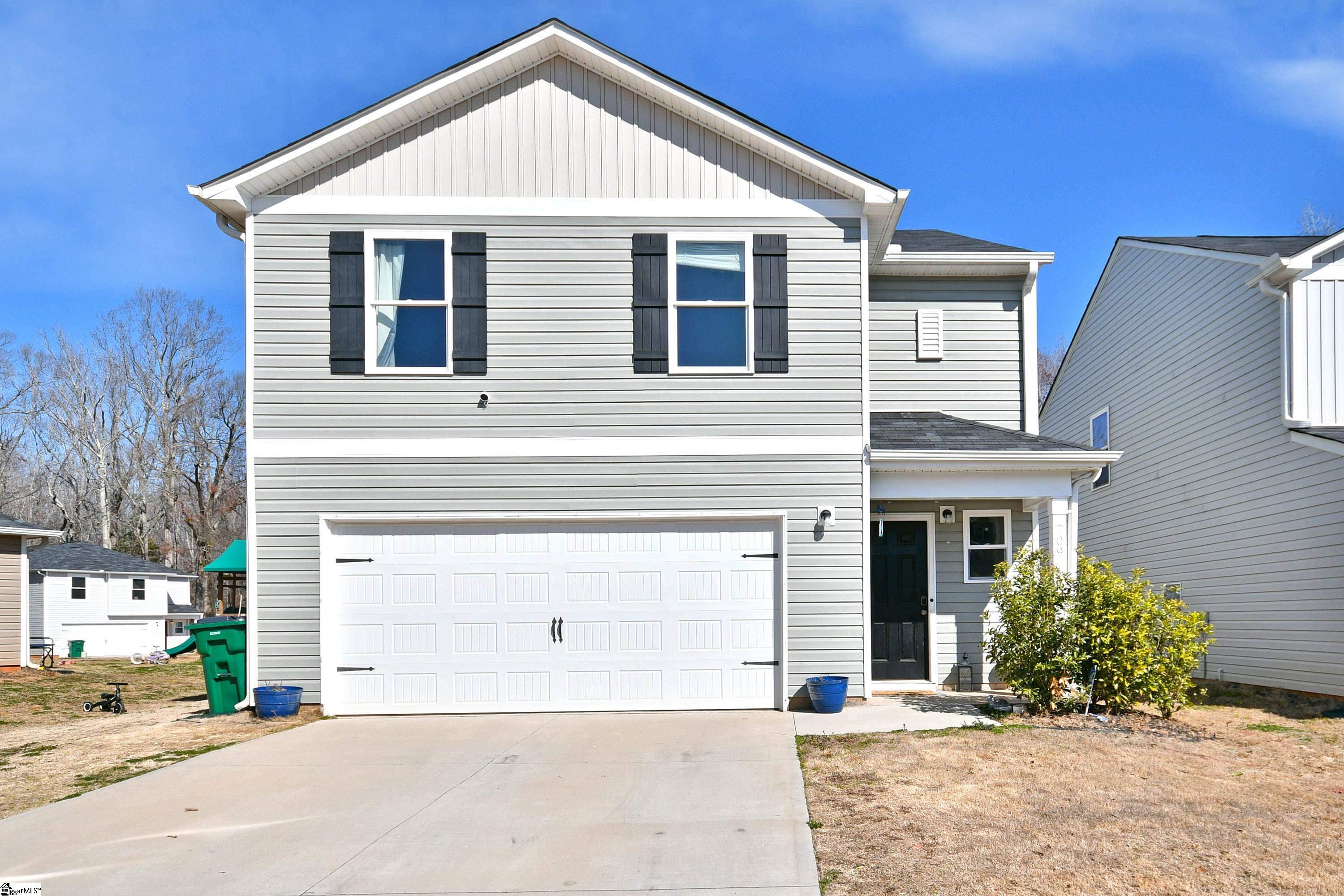 Inman, South Carolina 29349, United States, 4 Bedrooms Bedrooms, ,3 BathroomsBathrooms,Residential,Active,89536