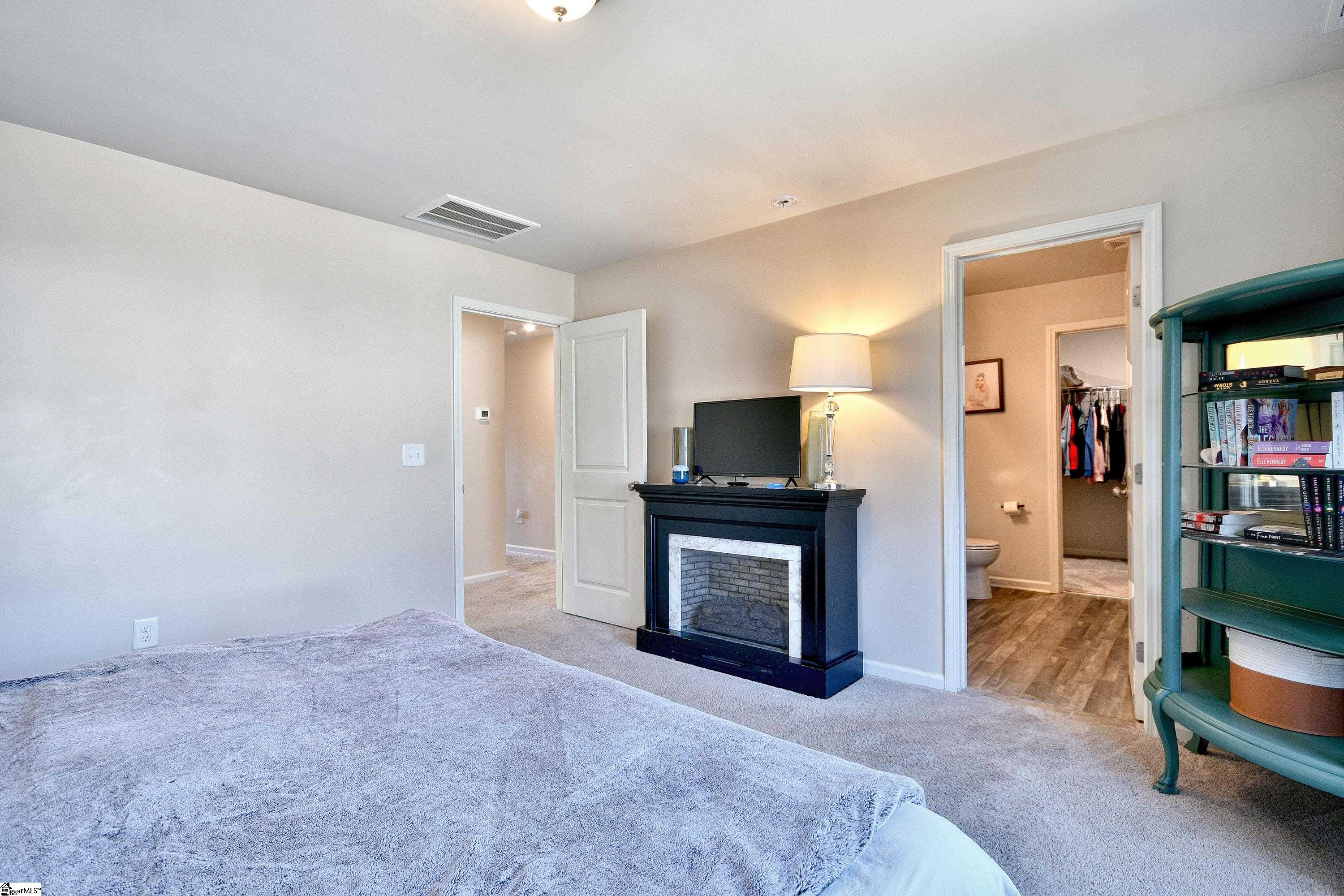 Inman, South Carolina 29349, United States, 4 Bedrooms Bedrooms, ,3 BathroomsBathrooms,Residential,Active,89536