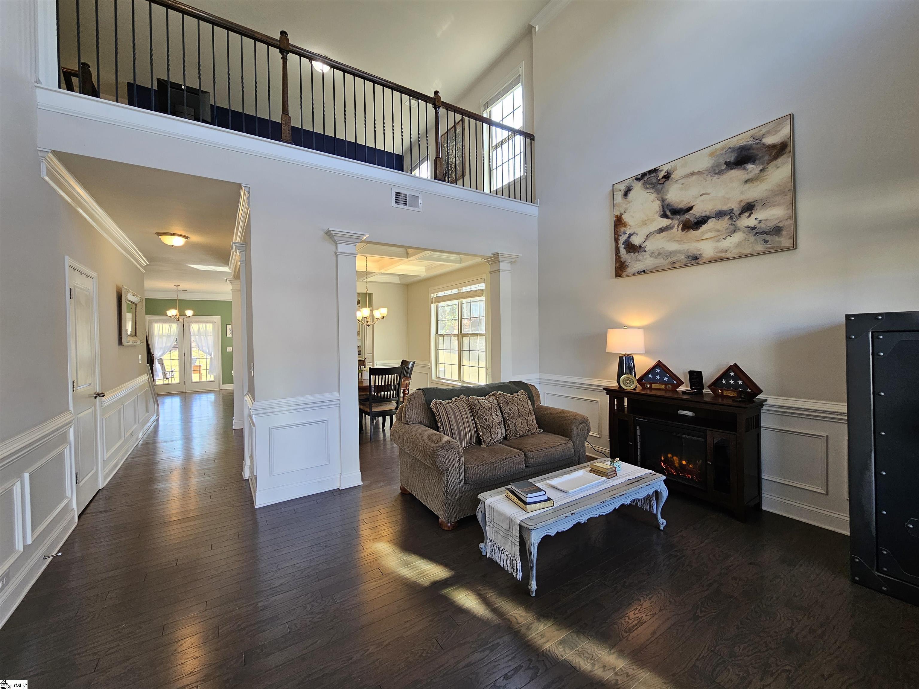 700 Citrine Way