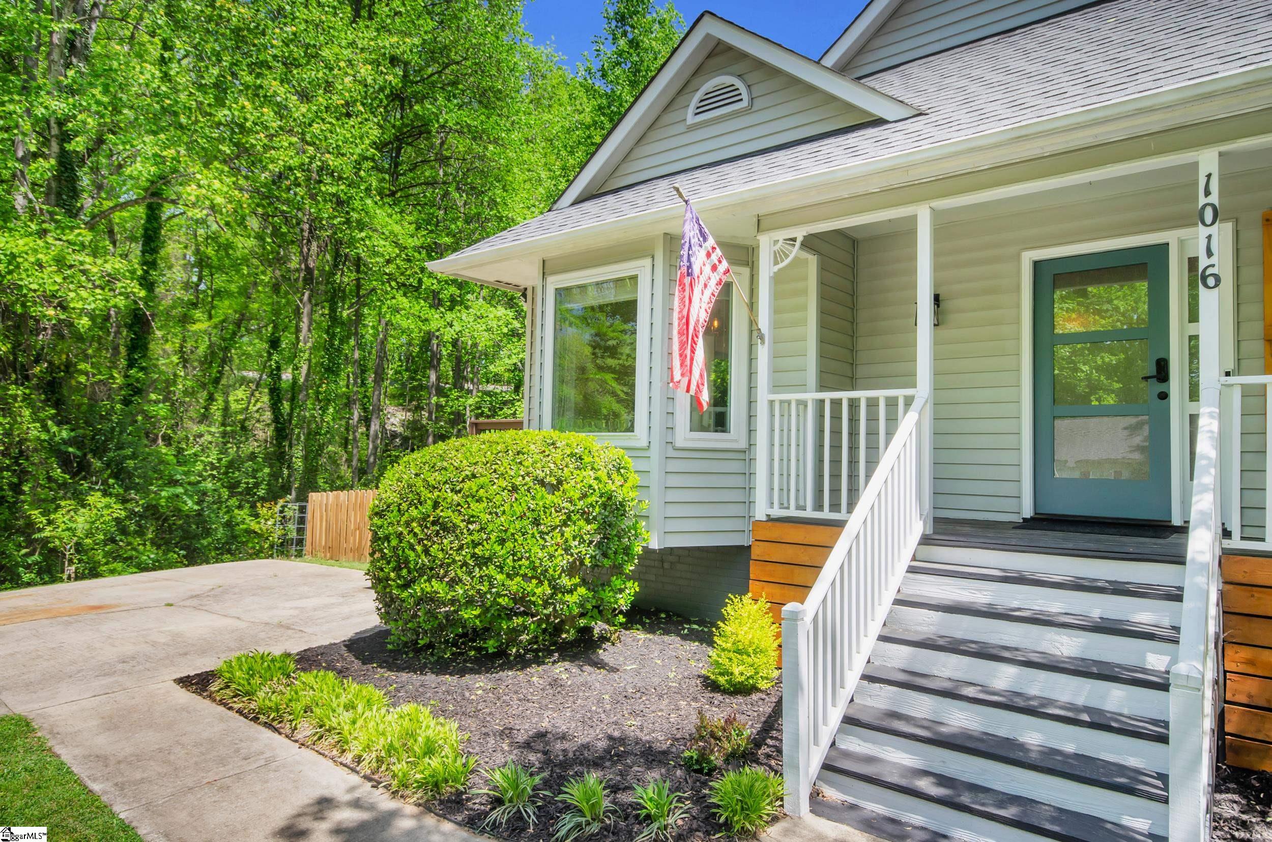 Greenville, South Carolina 29609, United States, 3 Bedrooms Bedrooms, ,2 BathroomsBathrooms,Residential,Active,118662