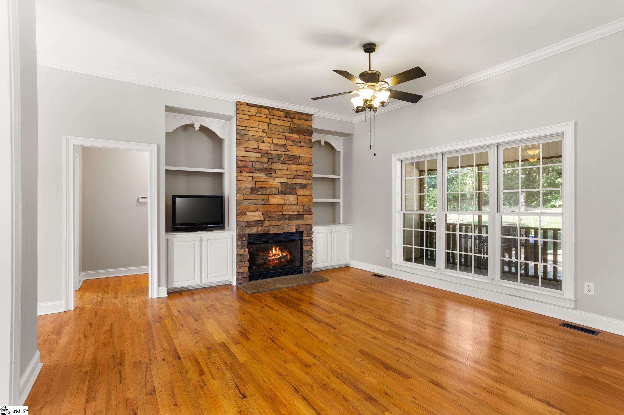 108 Goldenstar Lane