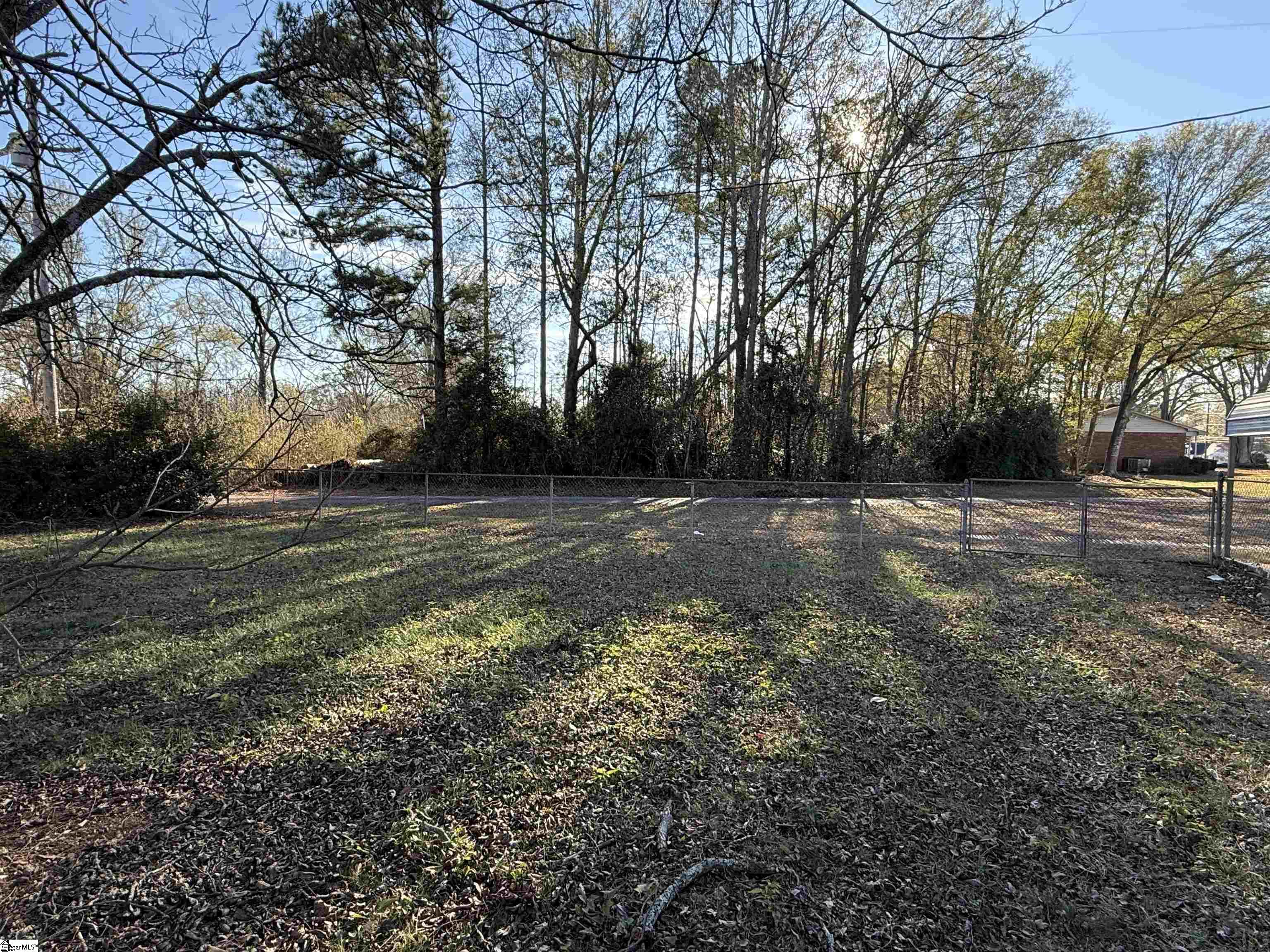 Clinton, South Carolina 29325, United States, 3 Bedrooms Bedrooms, ,2 BathroomsBathrooms,Residential,Active,252608